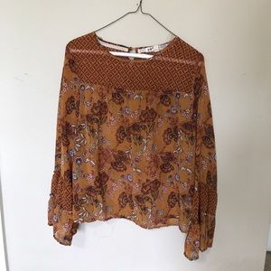 Orange top with details